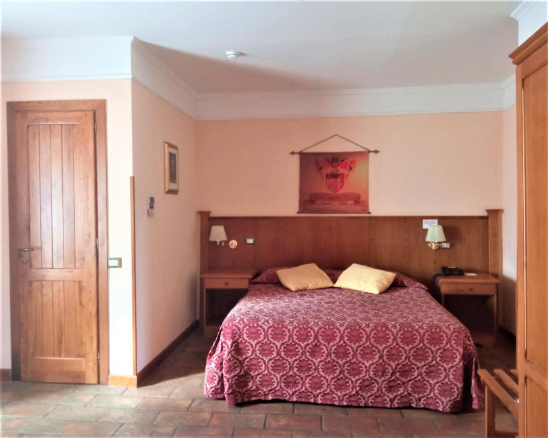 Casale Certosa Hotel Pavona Ngoại thất bức ảnh