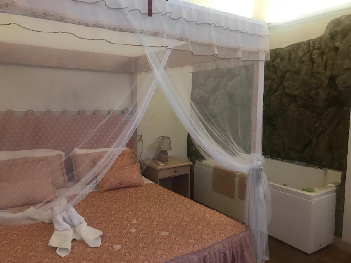 Casale Certosa Hotel Pavona Ngoại thất bức ảnh