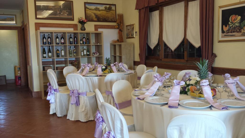 Casale Certosa Hotel Pavona Ngoại thất bức ảnh